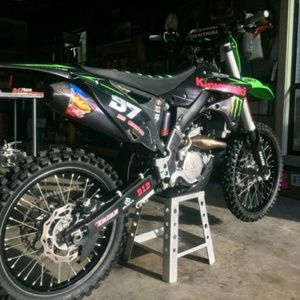 Meet your Posher, Johnson